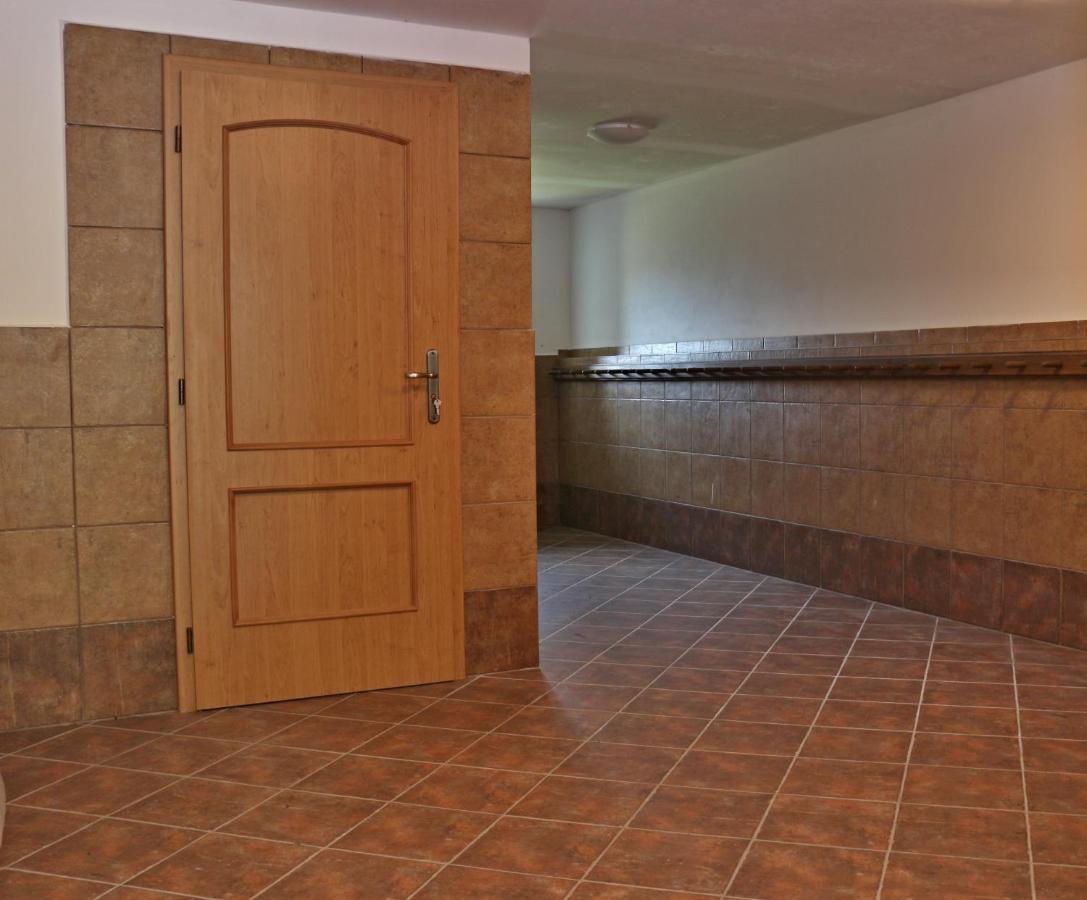 Chaloupka Slamenka Villa Loučná pod Klínovcem Exterior foto