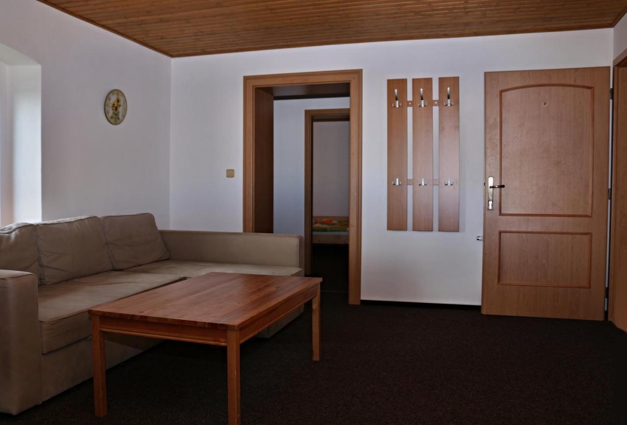 Chaloupka Slamenka Villa Loučná pod Klínovcem Exterior foto