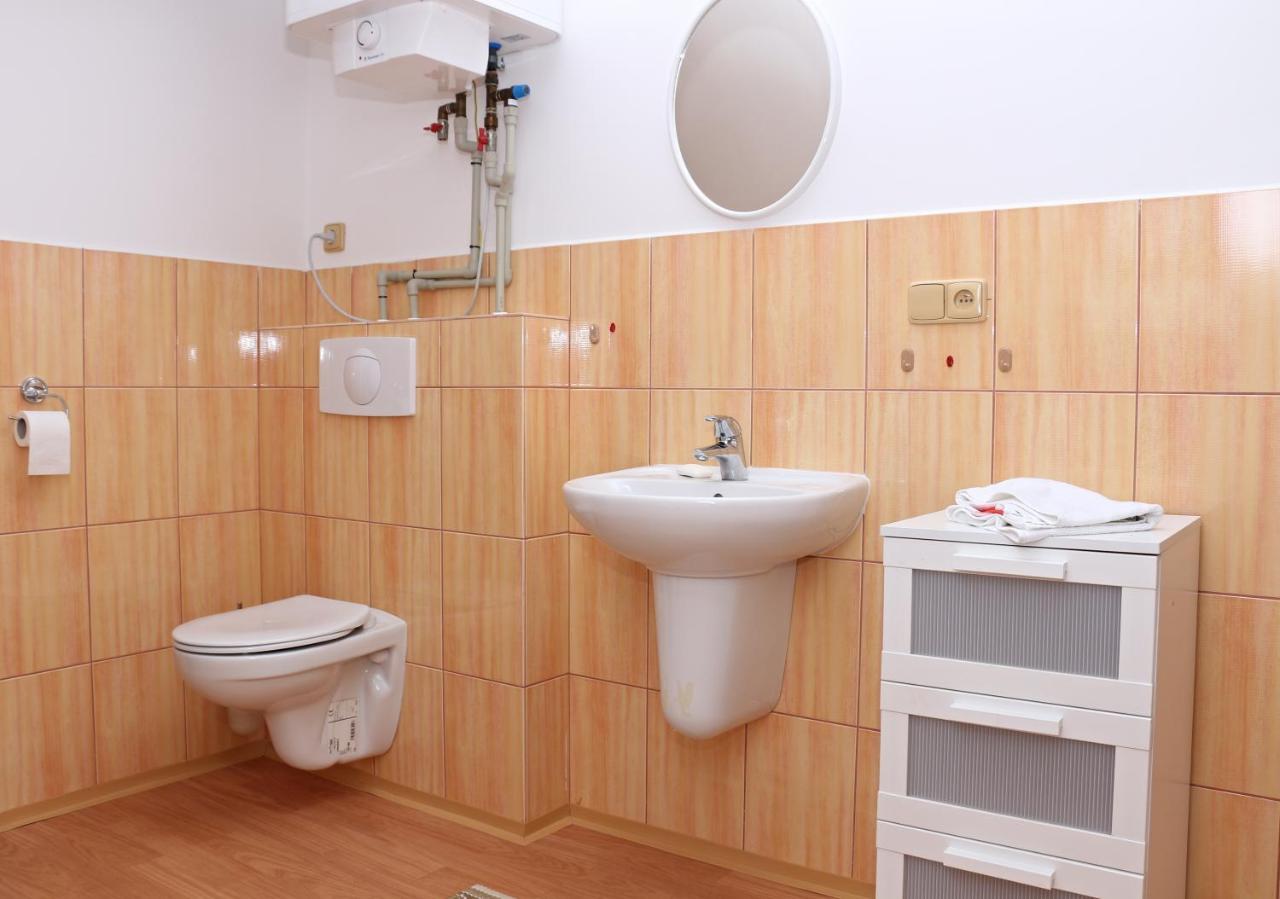 Chaloupka Slamenka Villa Loučná pod Klínovcem Exterior foto