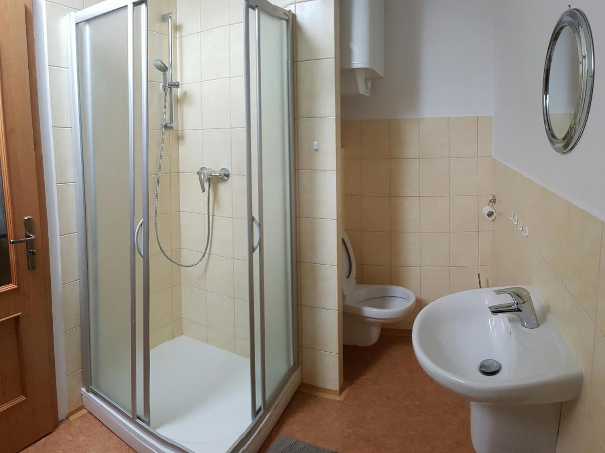 Chaloupka Slamenka Villa Loučná pod Klínovcem Exterior foto