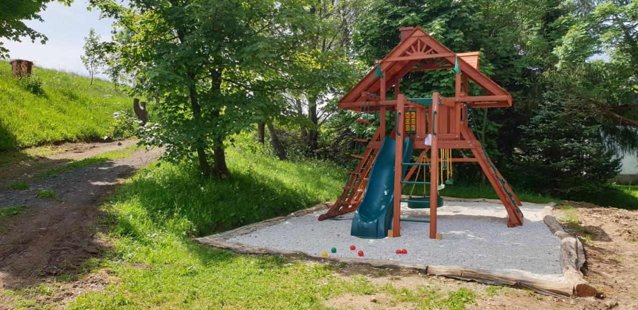 Chaloupka Slamenka Villa Loučná pod Klínovcem Exterior foto